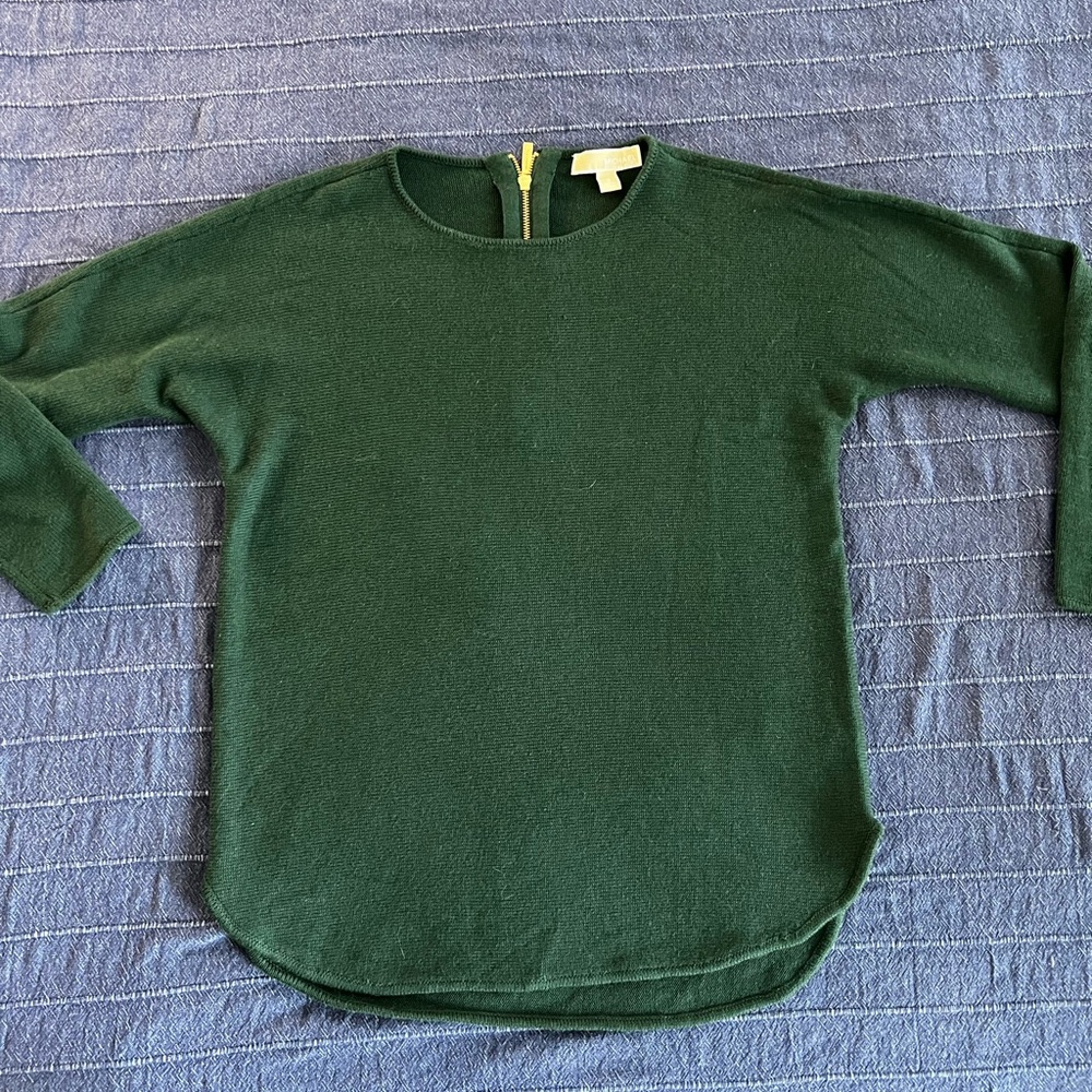 EUC Michael Kors Medium Weight Sweater